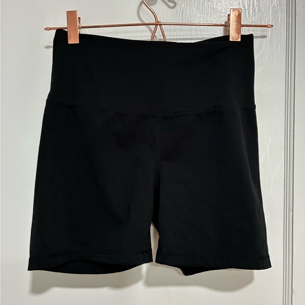 Yogalicious Lux Black Bike Shorts for Women Size S
